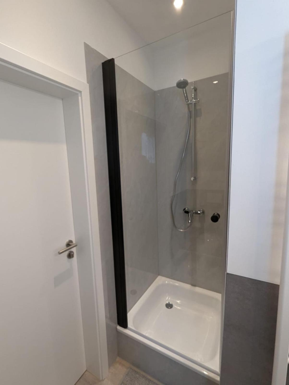 Feeling Apartment Хам Екстериор снимка